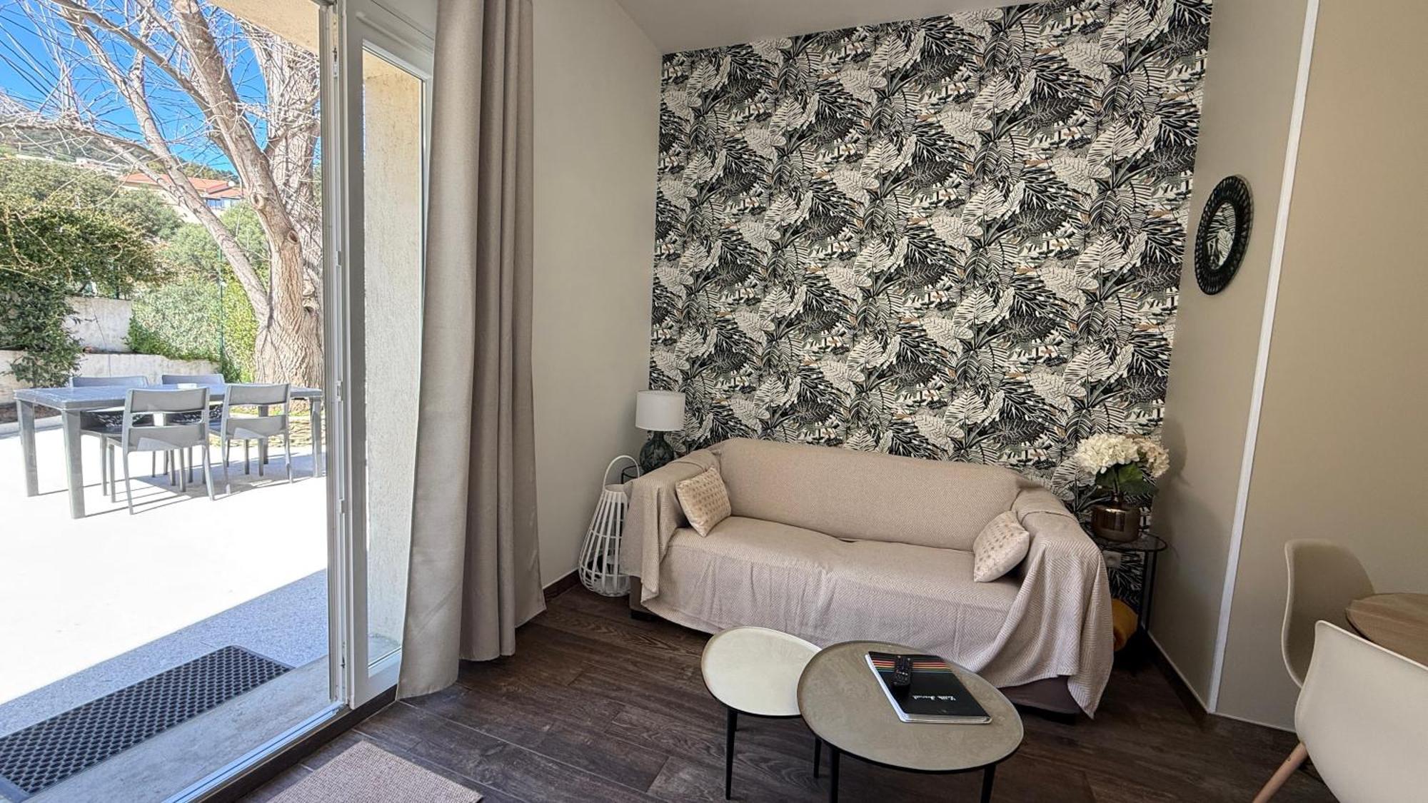 A Casa Corbaia Appartement 40 M2, Jardin Prive, Parking, Proche Centre Ville Et Mer Apartment 40 M2, Private Garden Parking Near Town Center And Sea Port And Airport Bastiya Dış mekan fotoğraf
