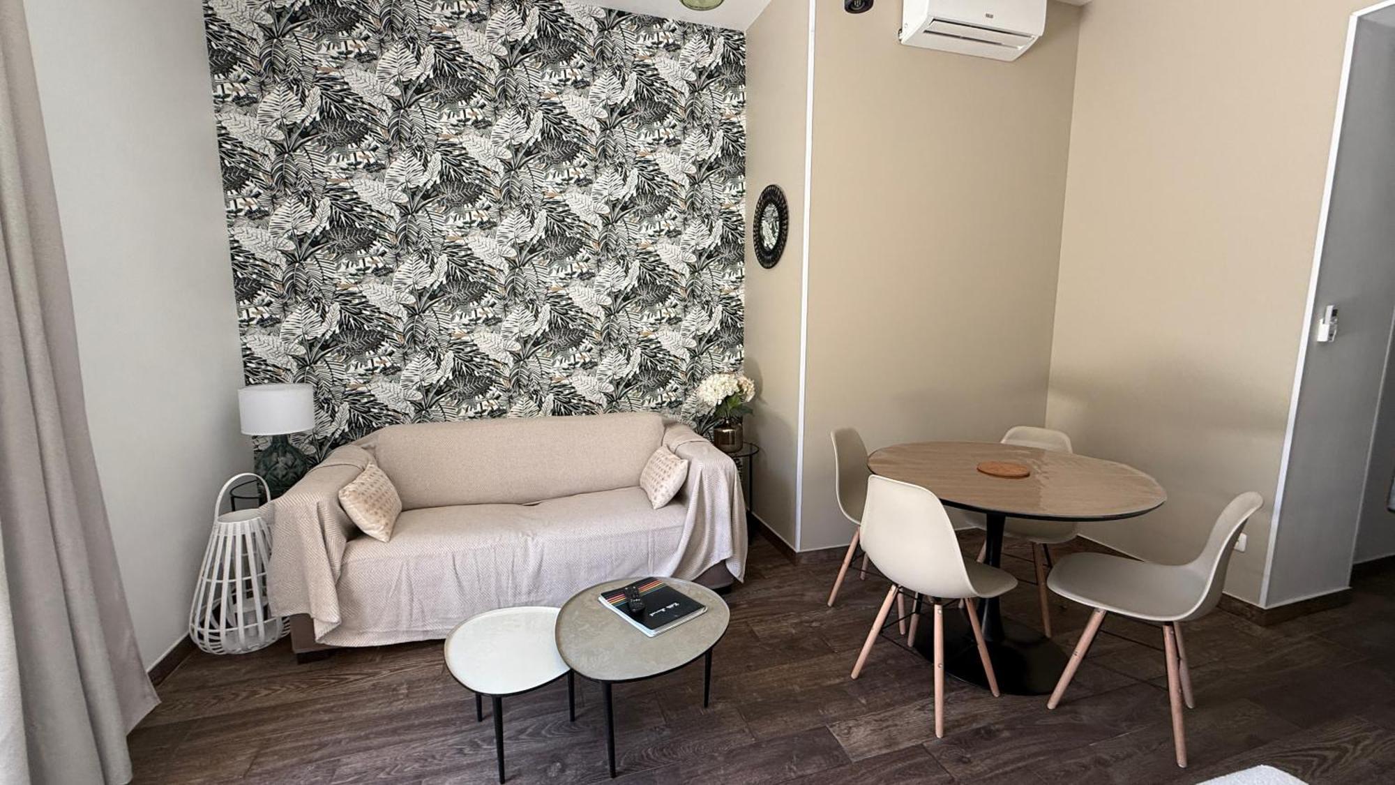 A Casa Corbaia Appartement 40 M2, Jardin Prive, Parking, Proche Centre Ville Et Mer Apartment 40 M2, Private Garden Parking Near Town Center And Sea Port And Airport Bastiya Dış mekan fotoğraf