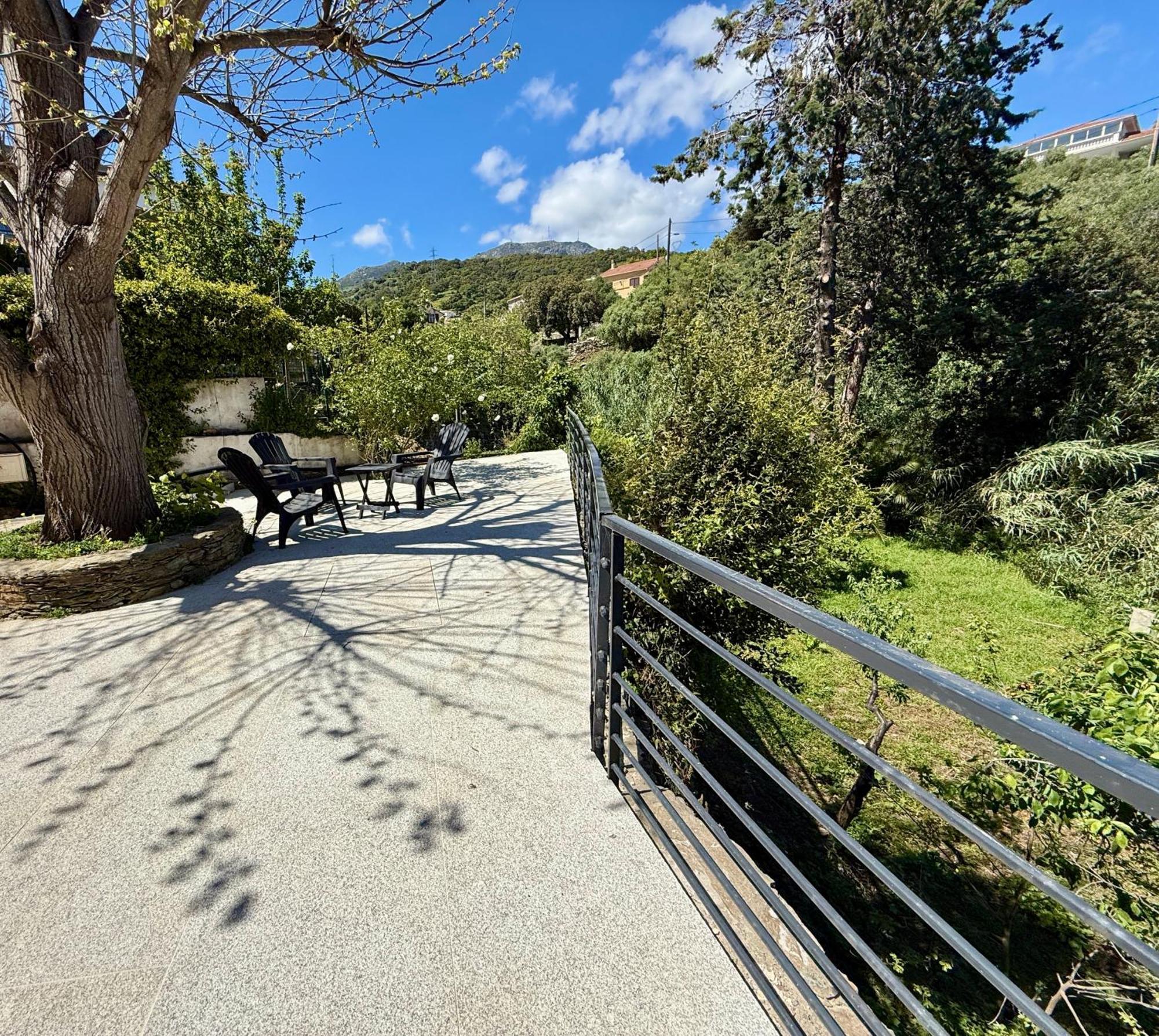 A Casa Corbaia Appartement 40 M2, Jardin Prive, Parking, Proche Centre Ville Et Mer Apartment 40 M2, Private Garden Parking Near Town Center And Sea Port And Airport Bastiya Dış mekan fotoğraf